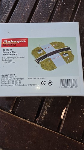 Auhagen bahnübergang gebogen - bahnübergang,