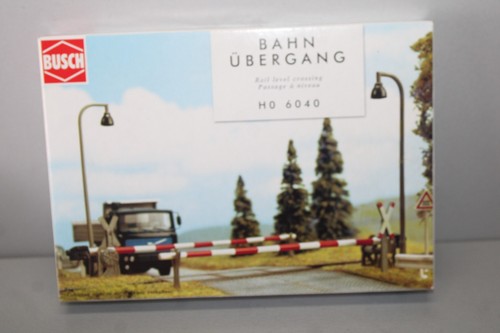 Busch 6040 bahnübergang - busch,